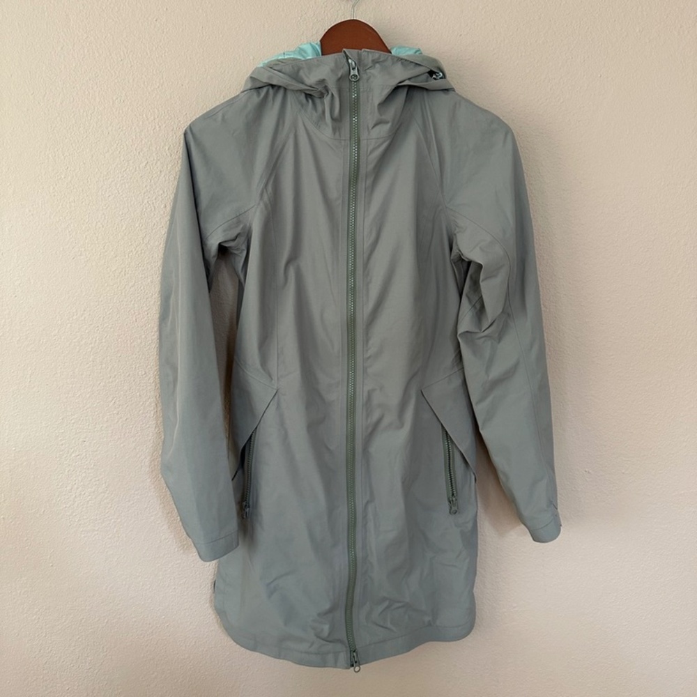 Lululemon Long Rain Jacket | SIZE: 2 | Gray/Blue